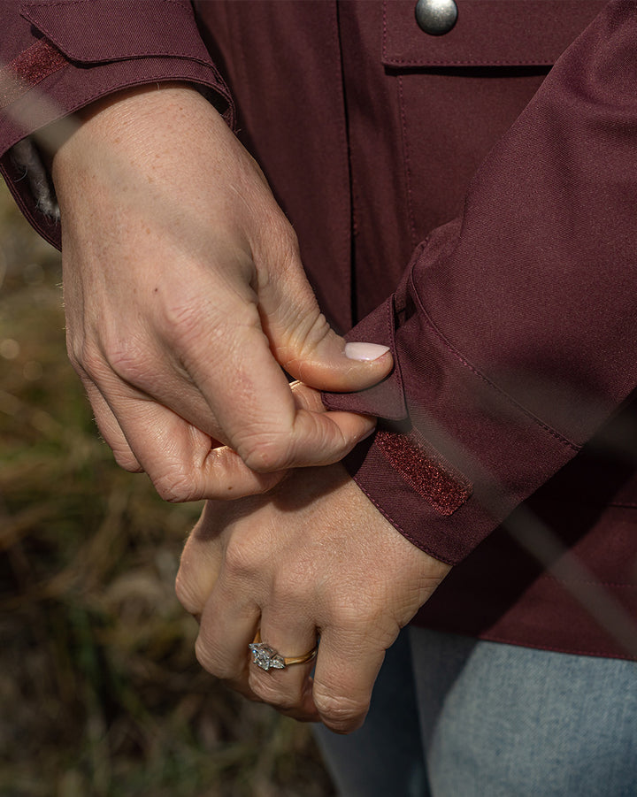 Agena 2.5 Shell Jacket in Mahogany